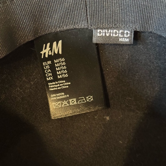 H&M Classic Black Round Hat - Picture 5 of 5